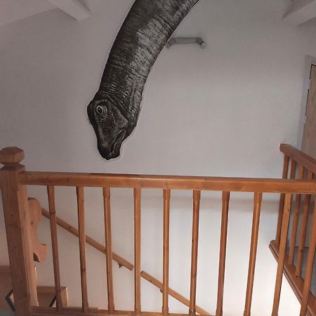 Апартаменти Dinosaur House Коль-да-Нарґо Екстер'єр фото